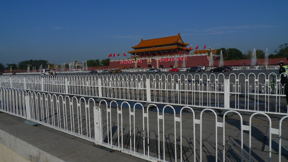 浸涂不銹鋼新選擇：晨虹醇酸磁漆，打造卓越防護(hù)層