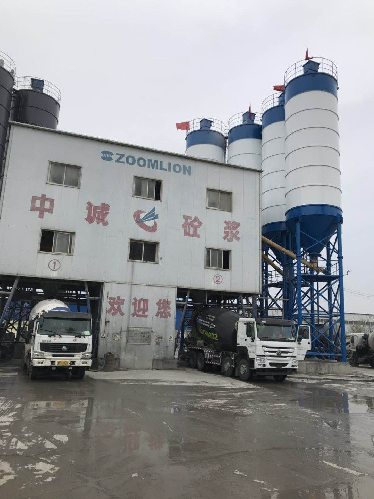 外設(shè)施煥新顏，醇酸專用汽車漆打造持久保護(hù)