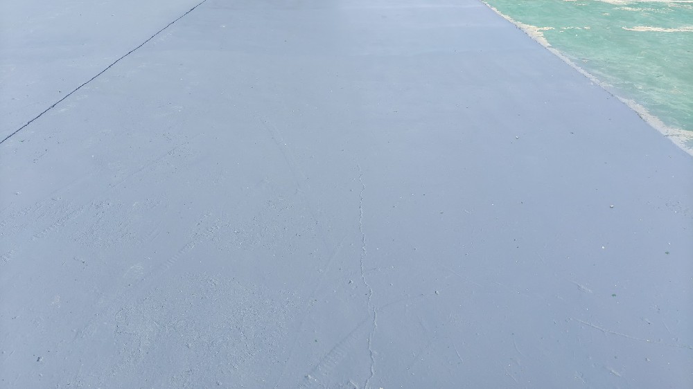 水泥面煥新顏，晨虹醇酸外用磁漆打造持久防護