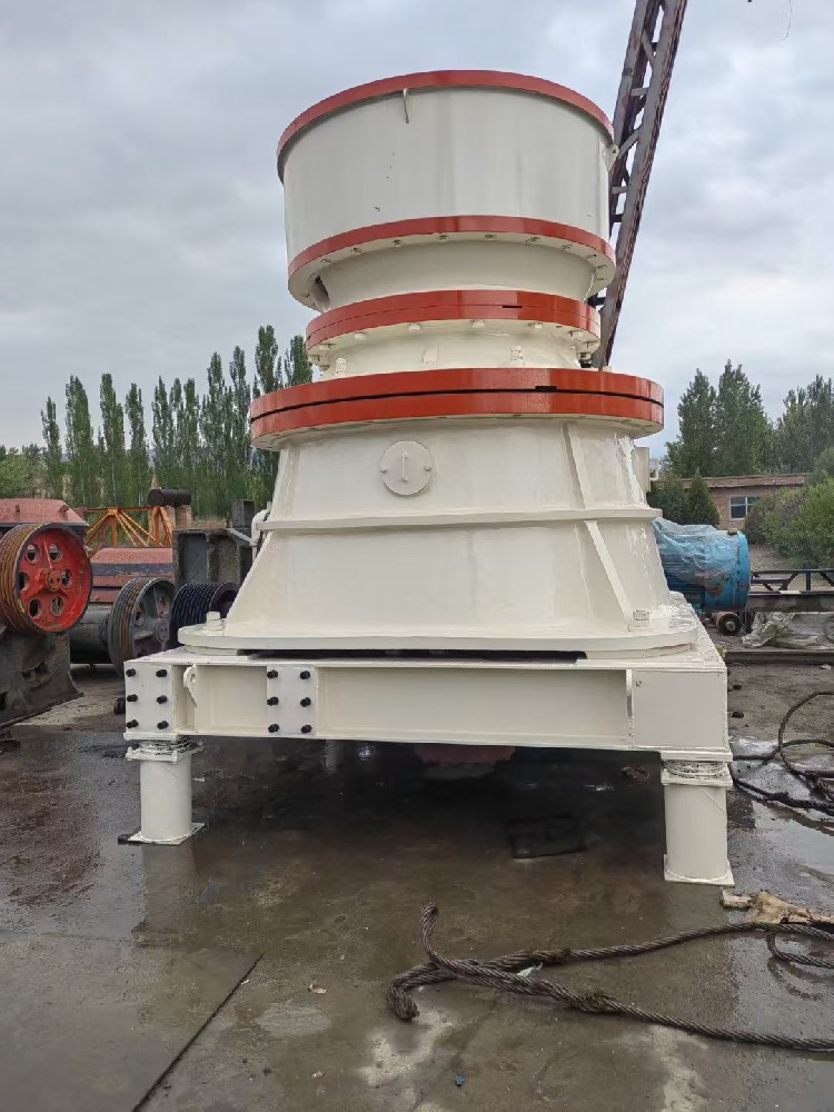 機(jī)械設(shè)備維護(hù)新選擇，晨虹醇酸專(zhuān)用汽車(chē)漆助力高效運(yùn)行